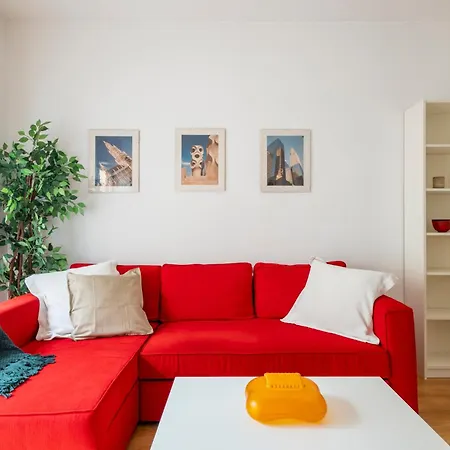 Centric Gracia Apartment