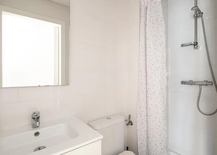 Centric Gracia Apartment