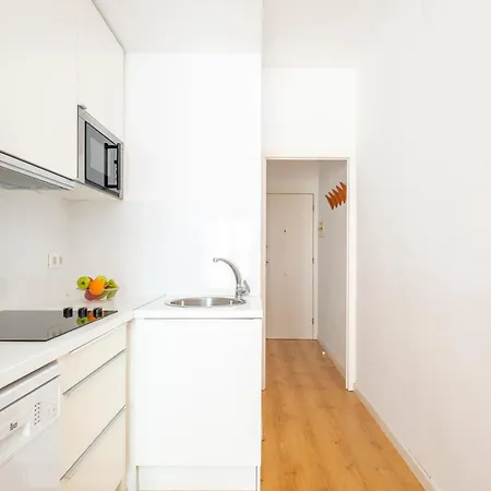 Centric Gracia Apartment *